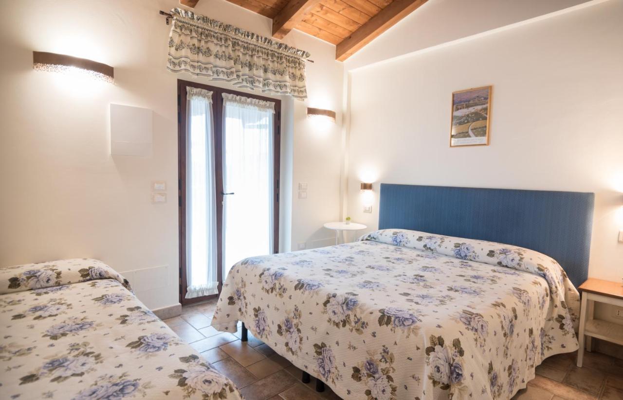 バスティーア・ウンブラ Rosa Di Assisi Bed & Breakfast エクステリア 写真