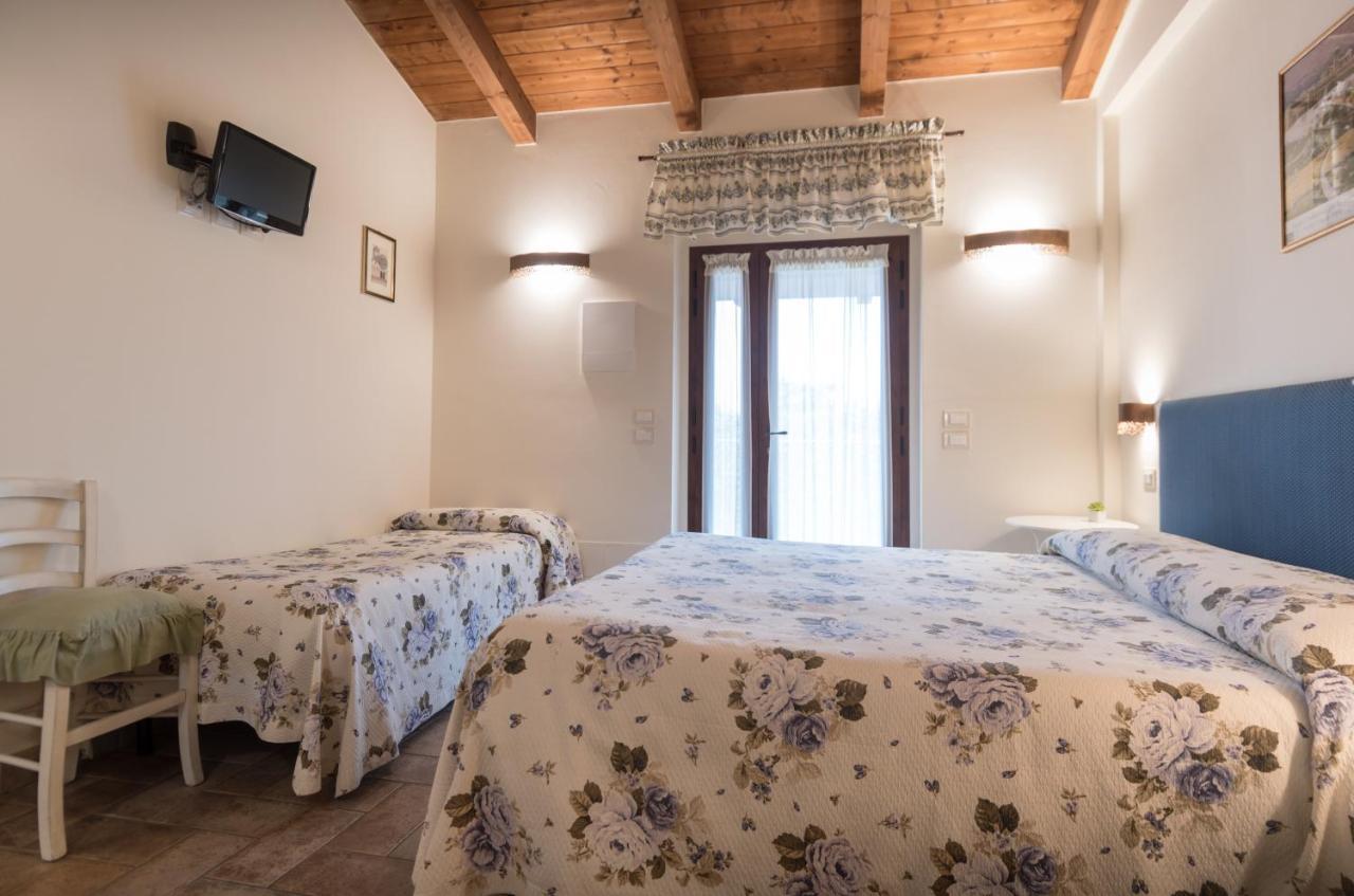 バスティーア・ウンブラ Rosa Di Assisi Bed & Breakfast エクステリア 写真