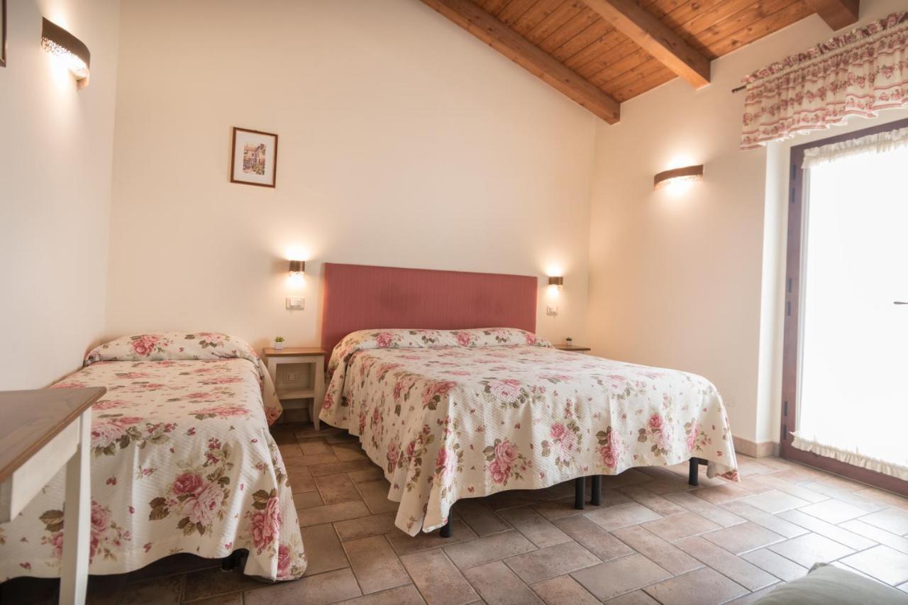 バスティーア・ウンブラ Rosa Di Assisi Bed & Breakfast エクステリア 写真