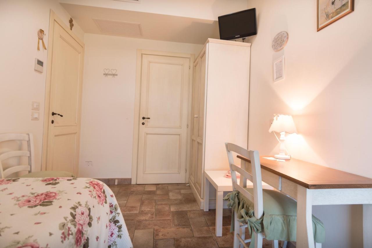 バスティーア・ウンブラ Rosa Di Assisi Bed & Breakfast エクステリア 写真
