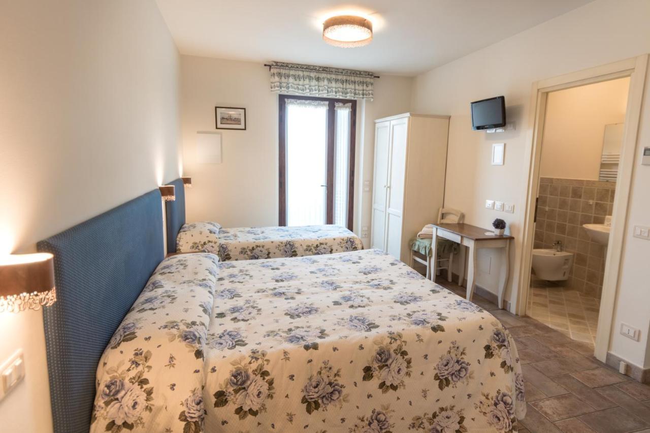 バスティーア・ウンブラ Rosa Di Assisi Bed & Breakfast エクステリア 写真