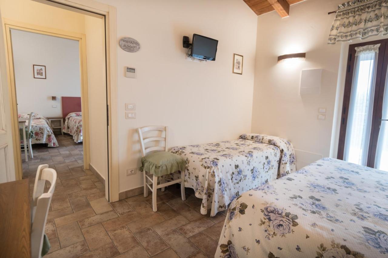 バスティーア・ウンブラ Rosa Di Assisi Bed & Breakfast エクステリア 写真