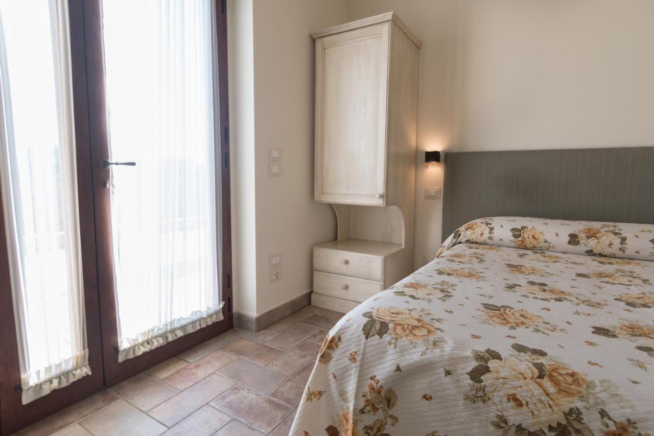 バスティーア・ウンブラ Rosa Di Assisi Bed & Breakfast エクステリア 写真